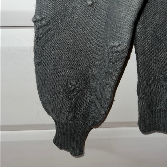 LOFT Women's Olive Knit Sweater - Picture 3 of 9